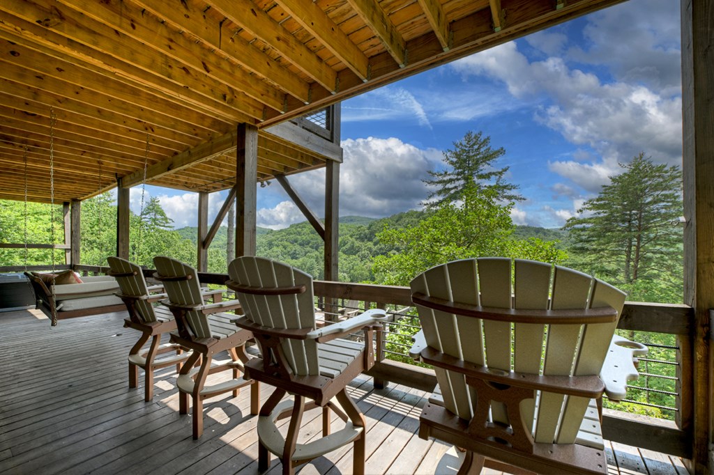 146 Hickory Nut Trail