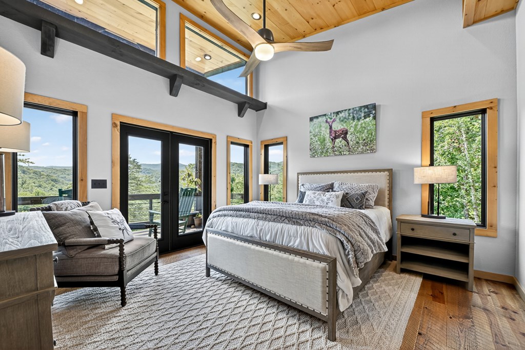 146 Hickory Nut Trail