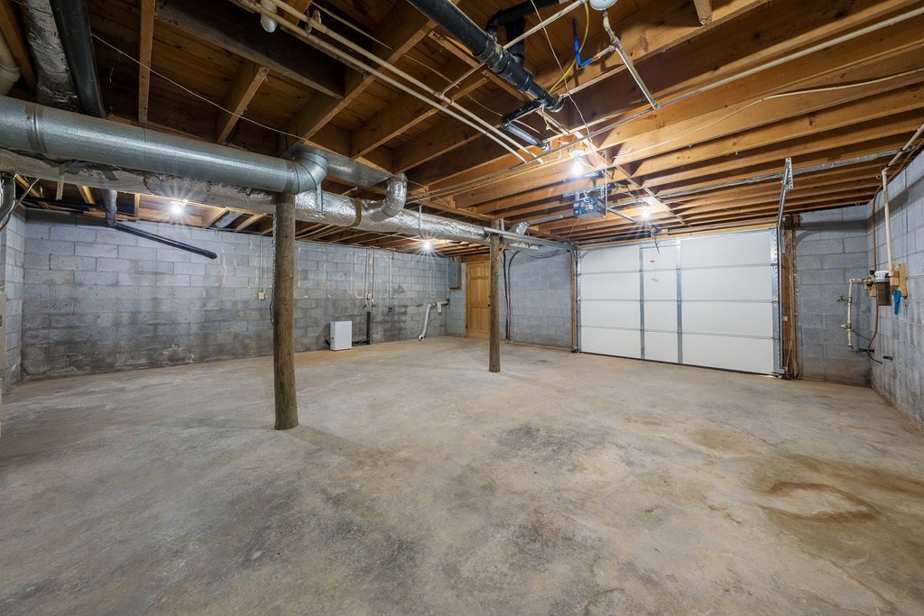 2172 Tails Creek Road