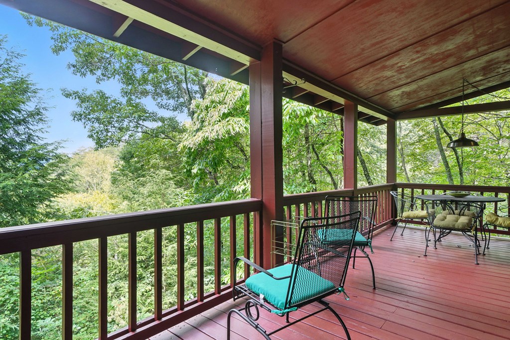 125 Laurel Mountain Road