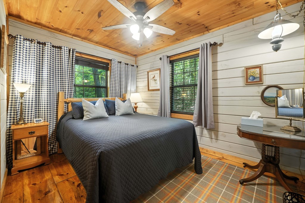 125 Laurel Mountain Road