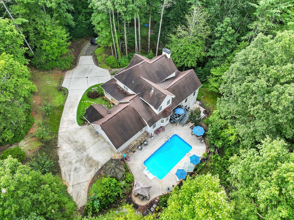 137 W Mountaintown Trail