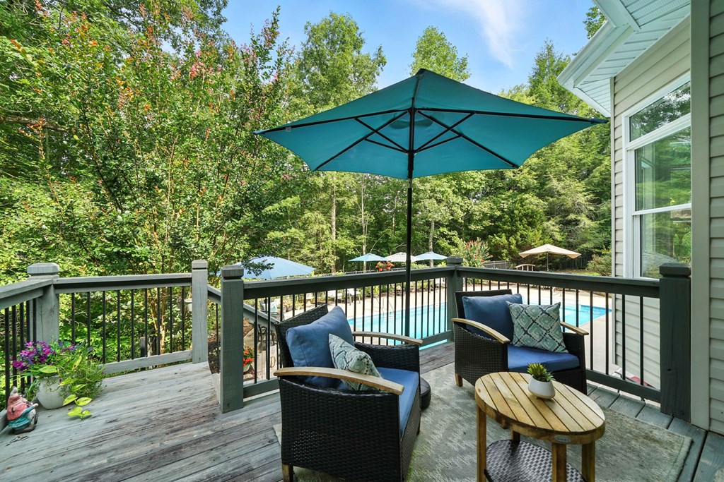 137 W Mountaintown Trail