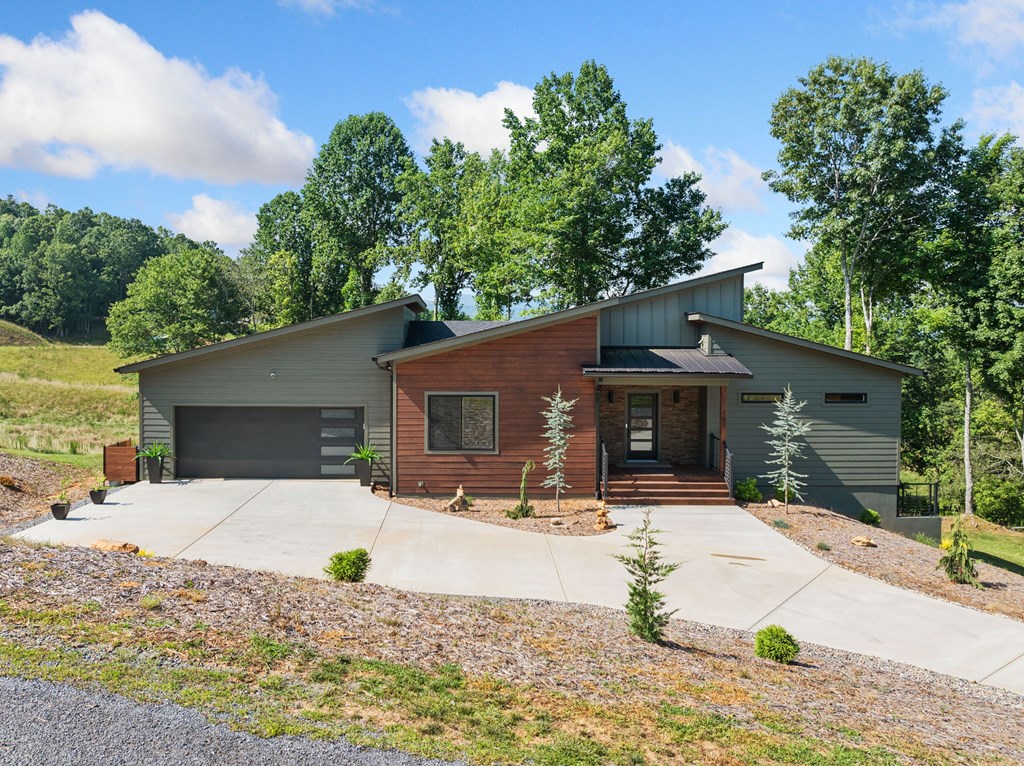 160 Big Valley Drive