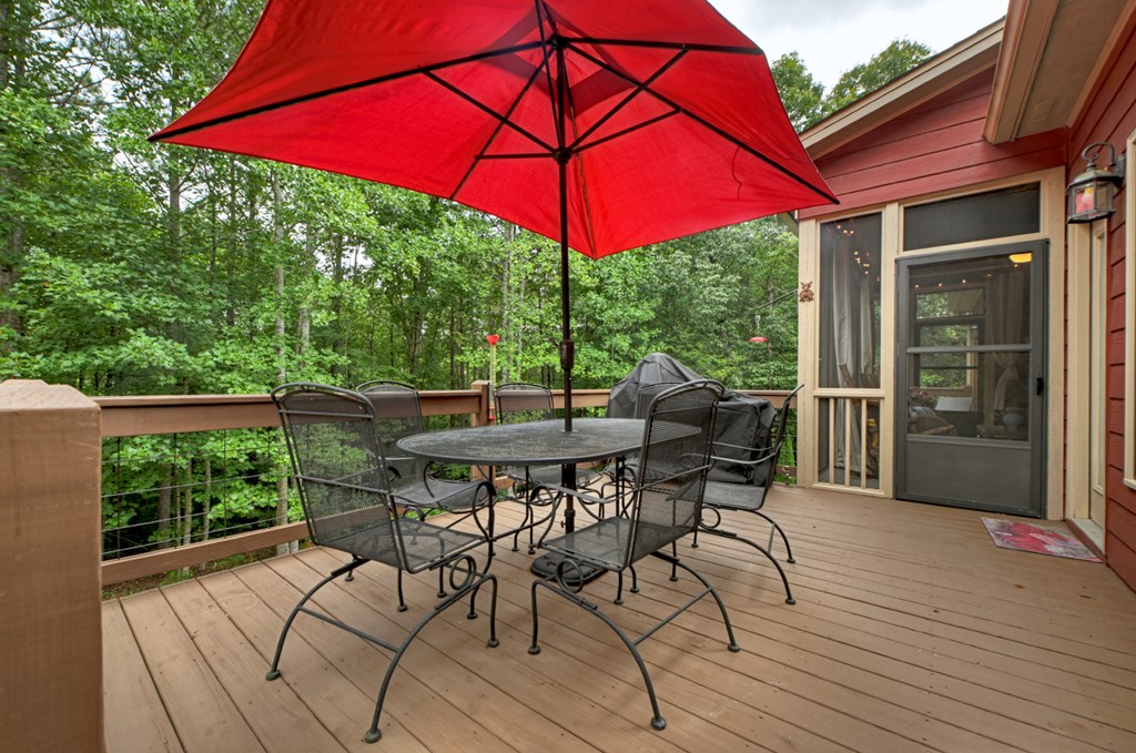 85 Hampton Farms Trail