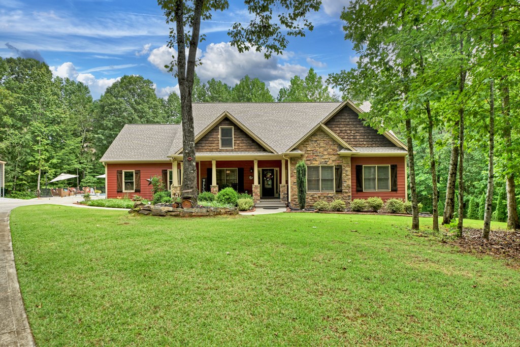 85 Hampton Farms Trail