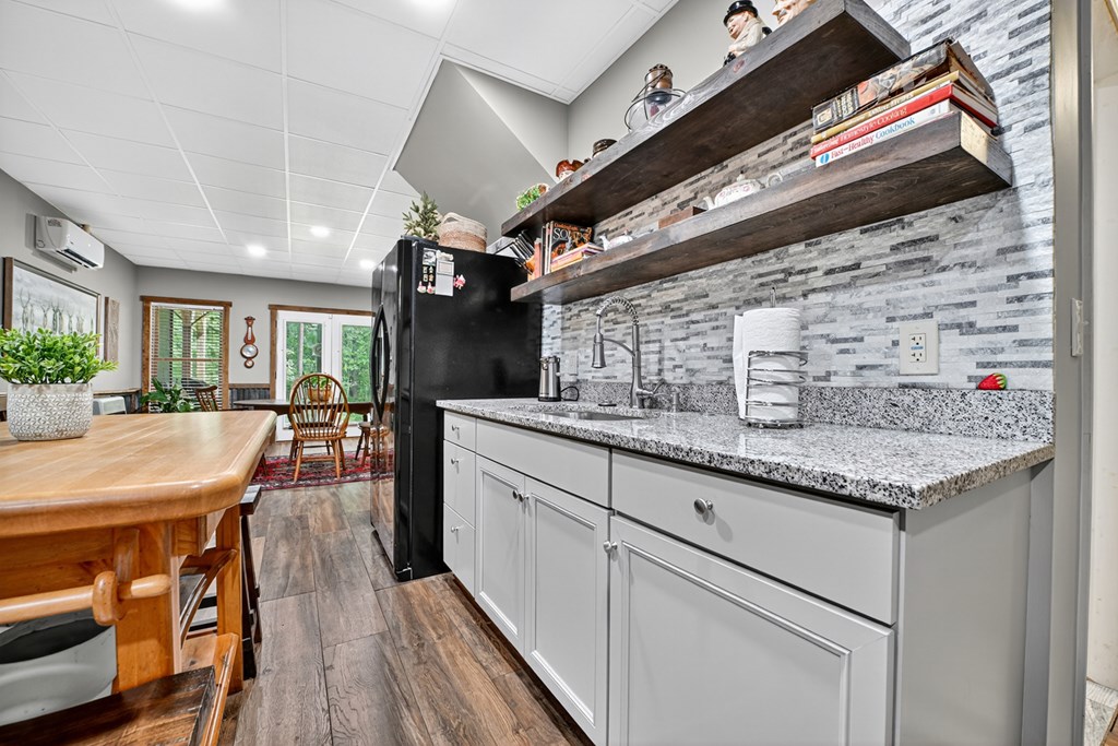 85 Hampton Farms Trail