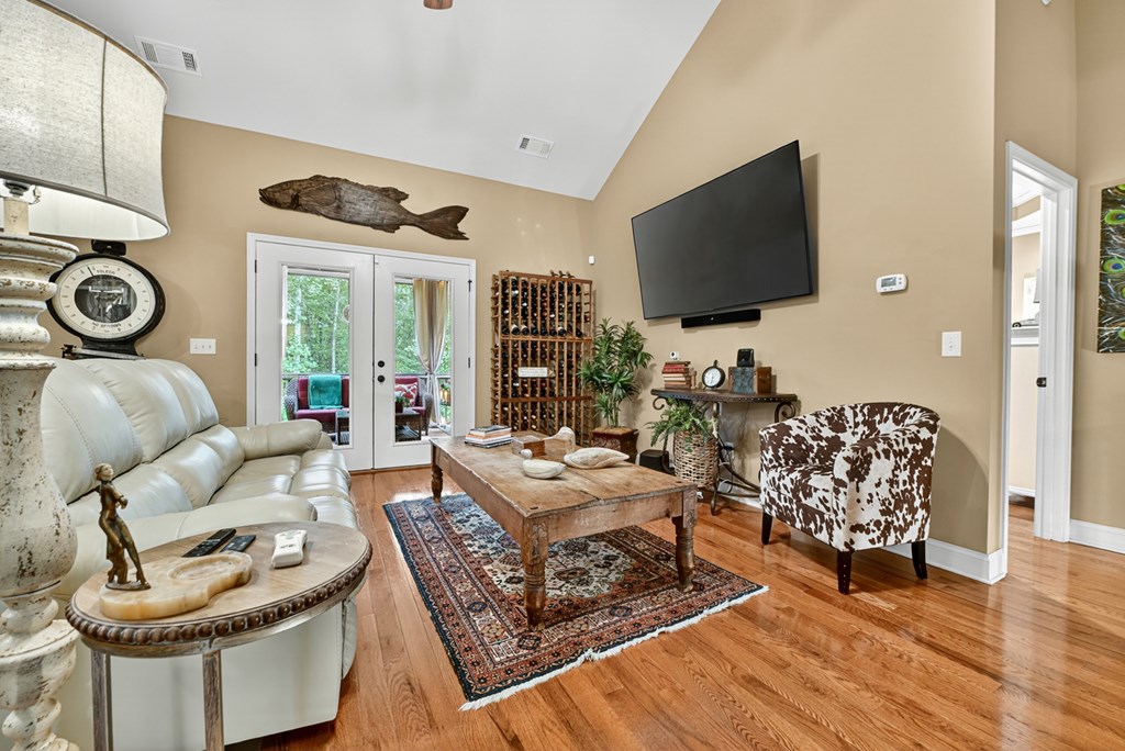 85 Hampton Farms Trail