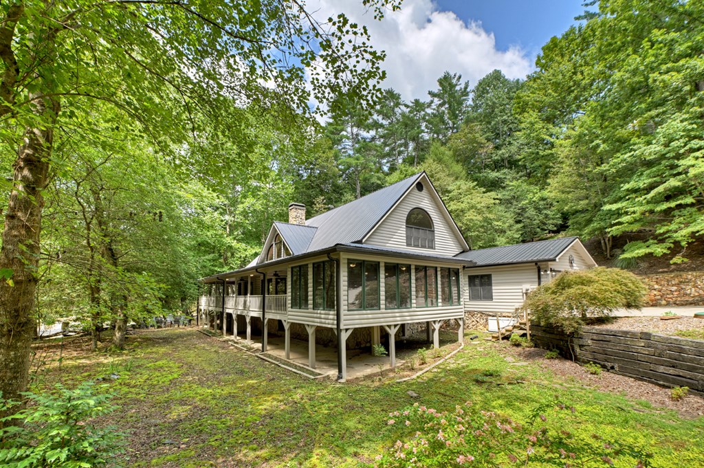 88 Pauls Lane