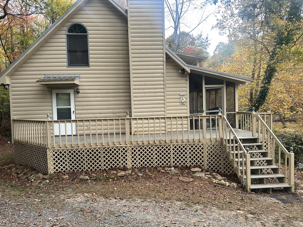 122 N Riverview Lane