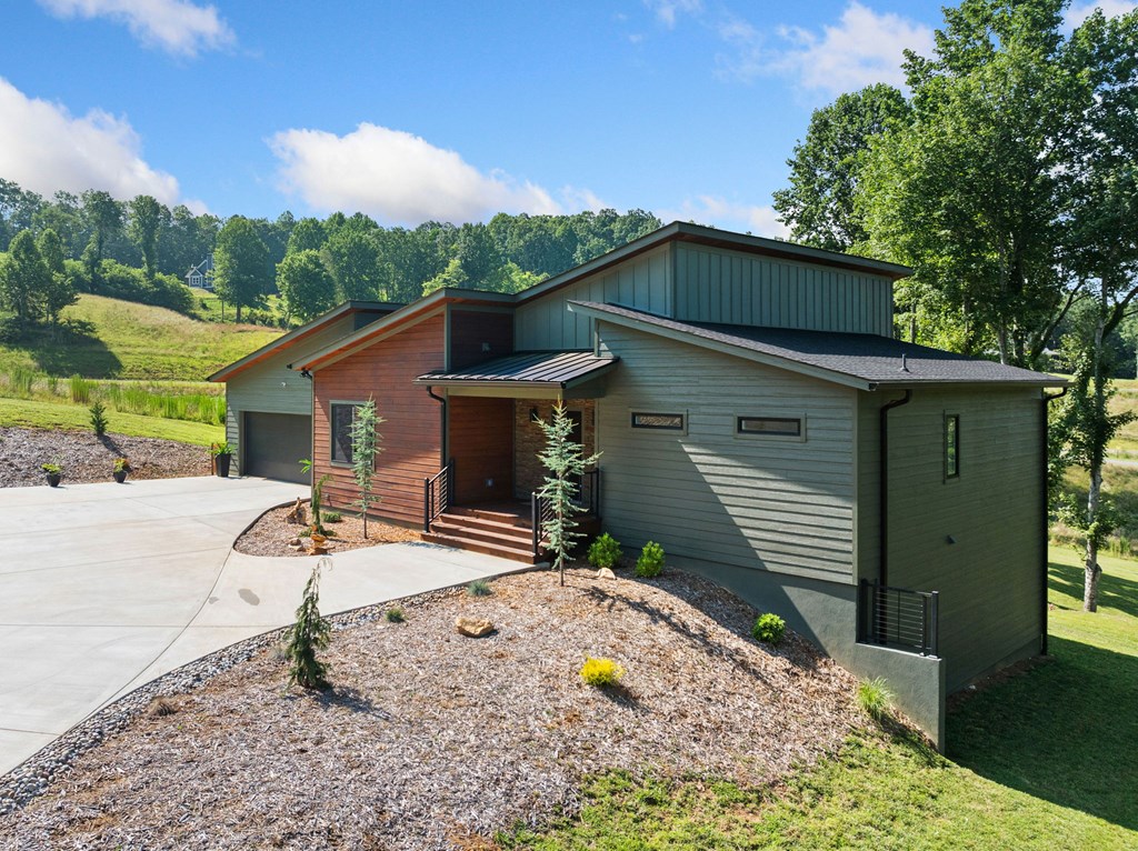 160 Big Valley Drive