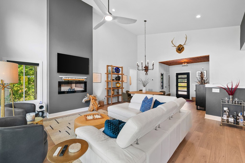 160 Big Valley Drive