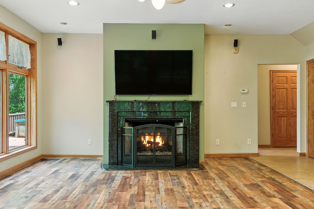 384 Mountain Laurel Drive