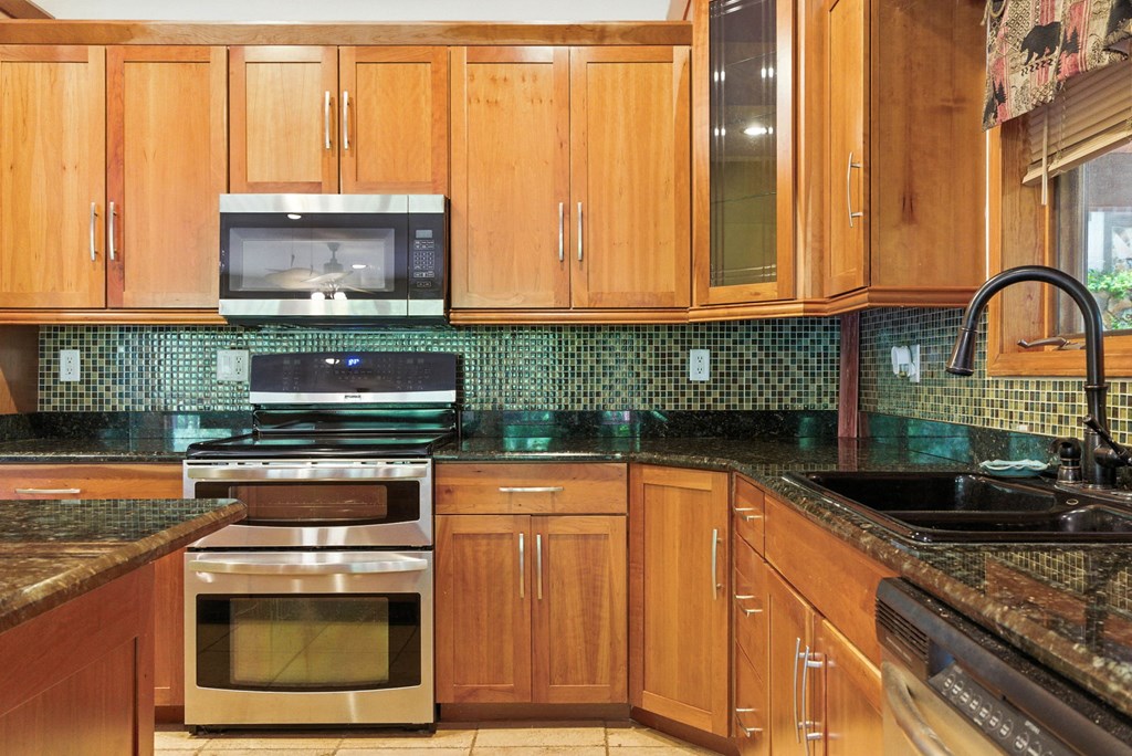 384 Mountain Laurel Drive