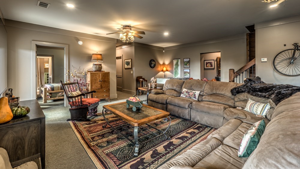 239 Ridge Top Drive