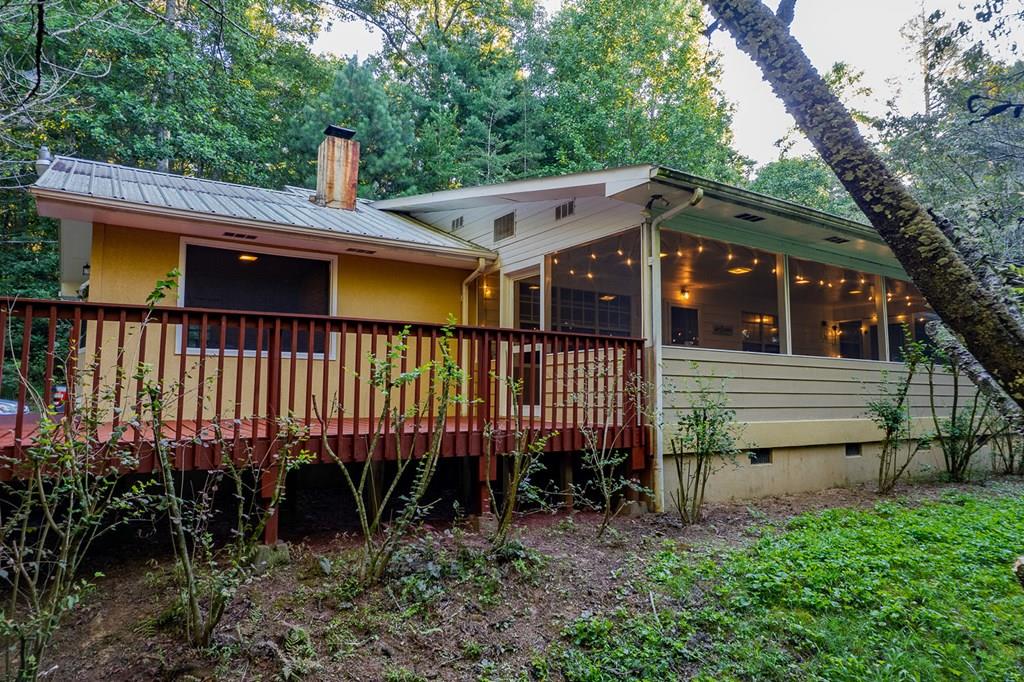 10950 Chatsworth Hwy/52w