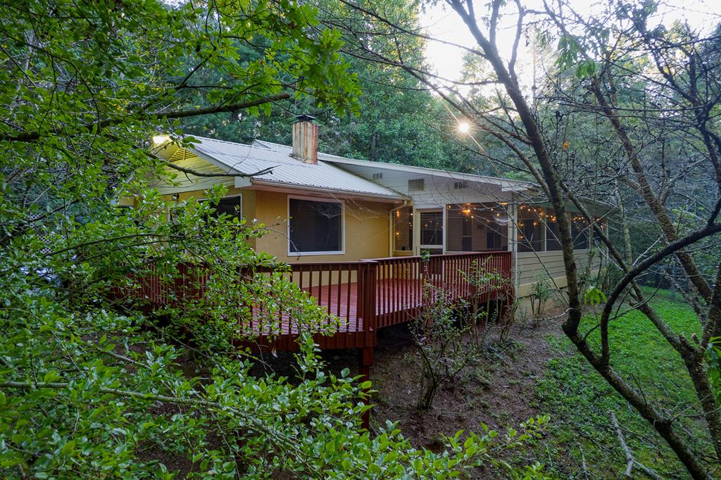 10950 Chatsworth Hwy/52w