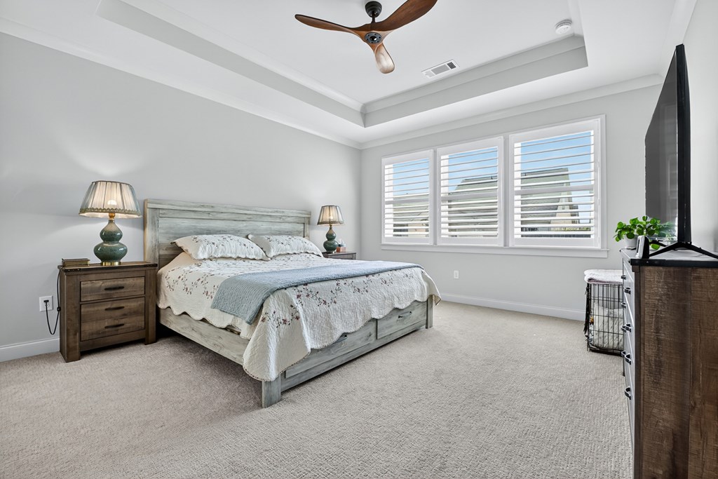 235 Mountain Boulevard