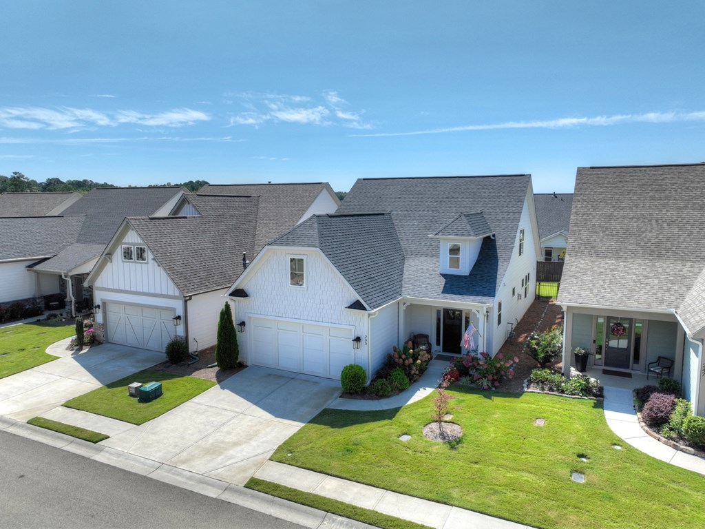 235 Mountain Boulevard