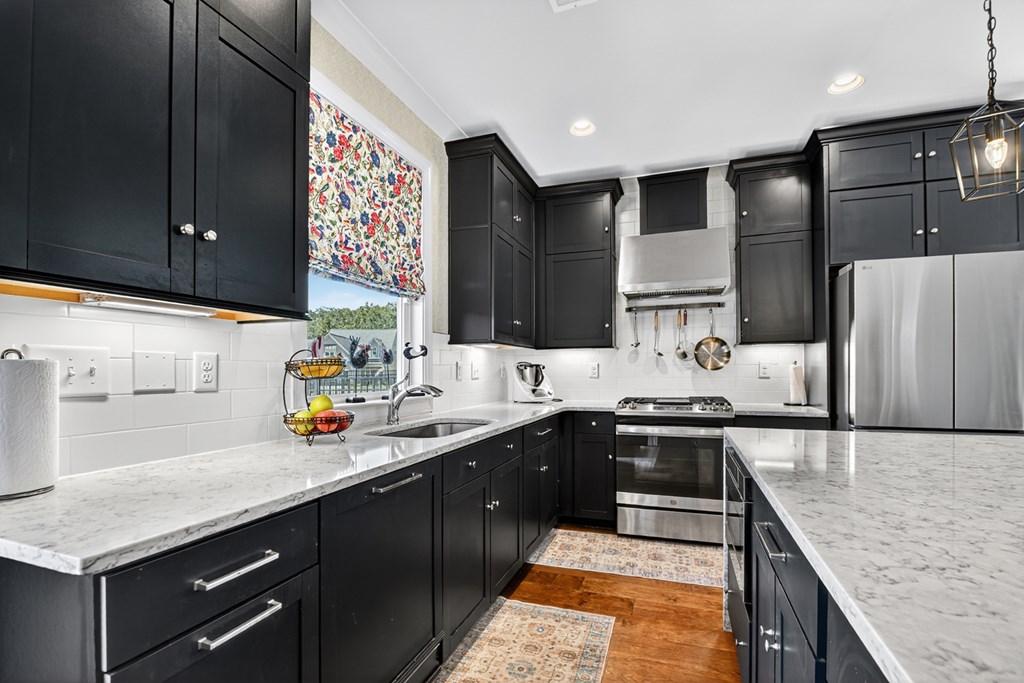 235 Mountain Boulevard