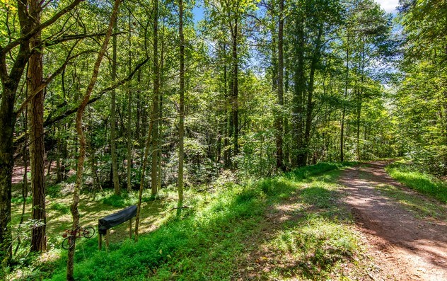 7.67 AC Oak Hill Drive