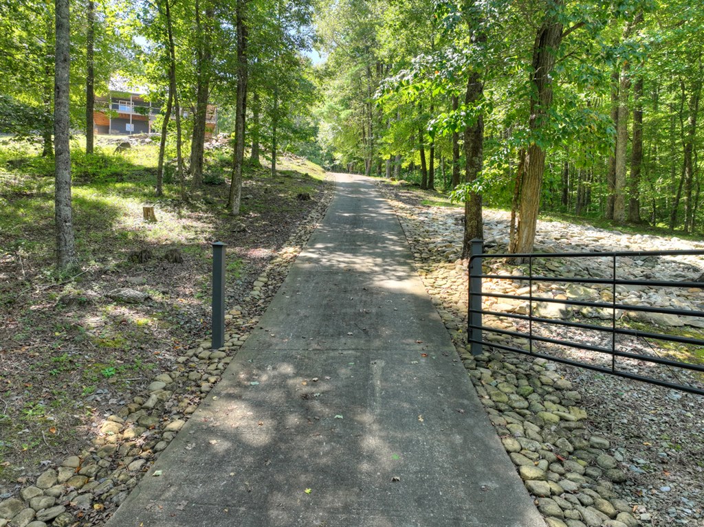 4714 Old Bucktown Road