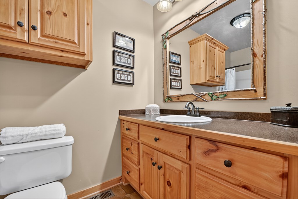 4714 Old Bucktown Road