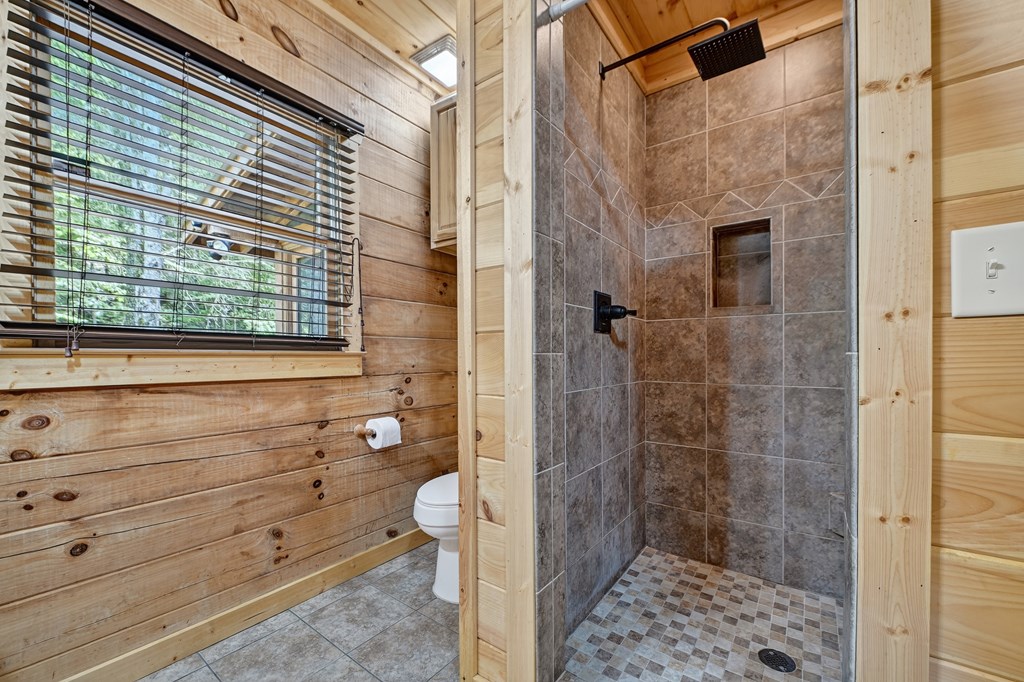 656/626 Newberry Drive