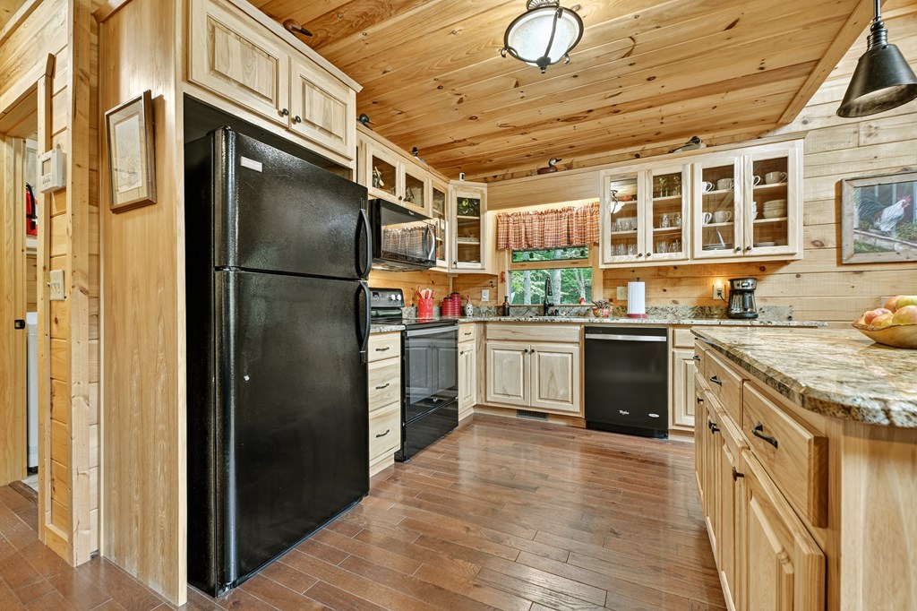 656/626 Newberry Drive