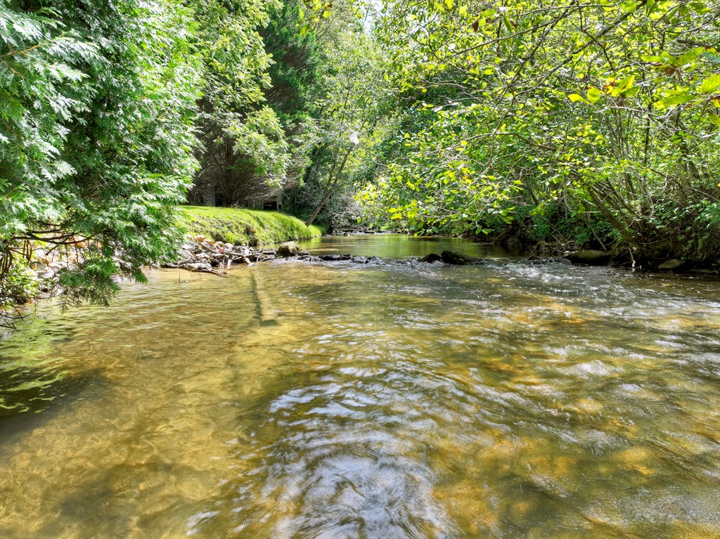 656/626 Newberry Drive