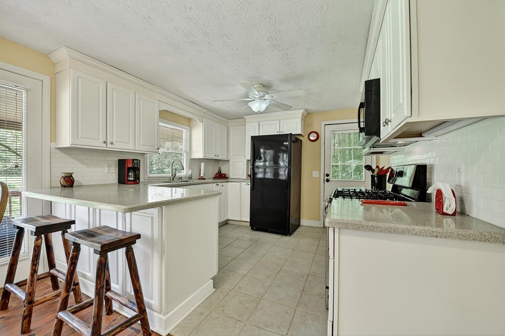 656/626 Newberry Drive