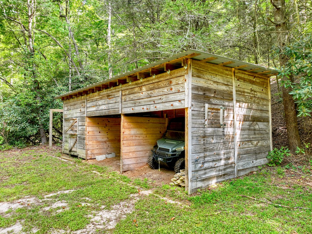 656/626 Newberry Drive