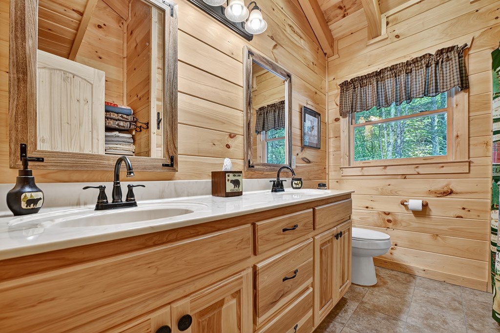 656/626 Newberry Drive