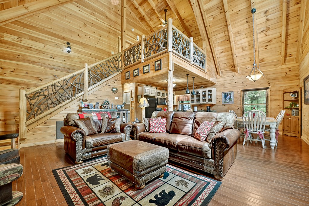 656/626 Newberry Drive