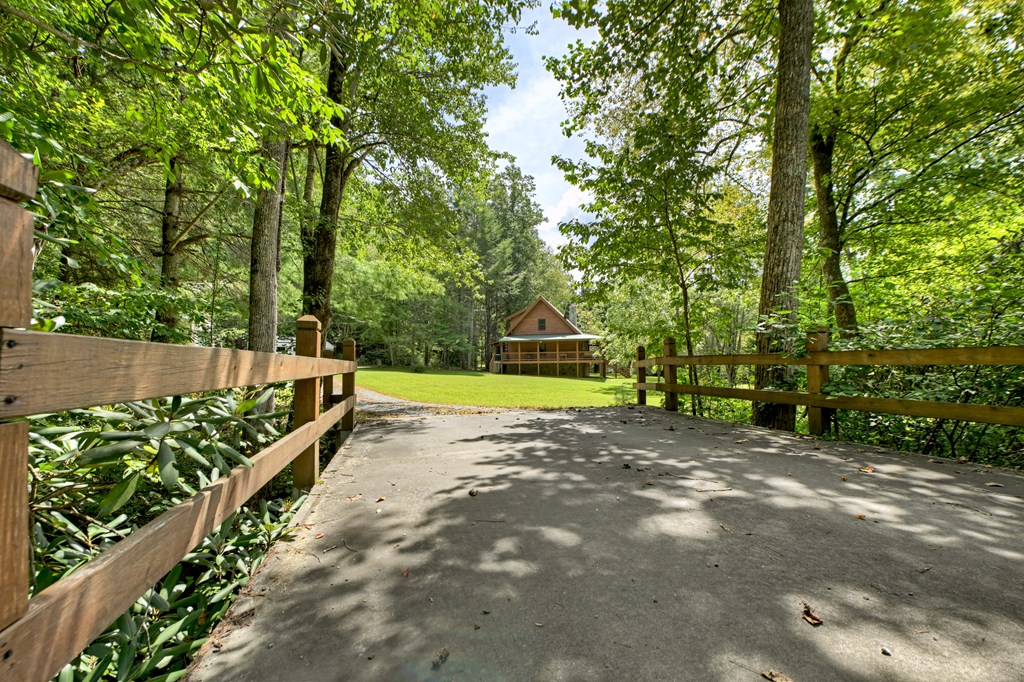 656/626 Newberry Drive