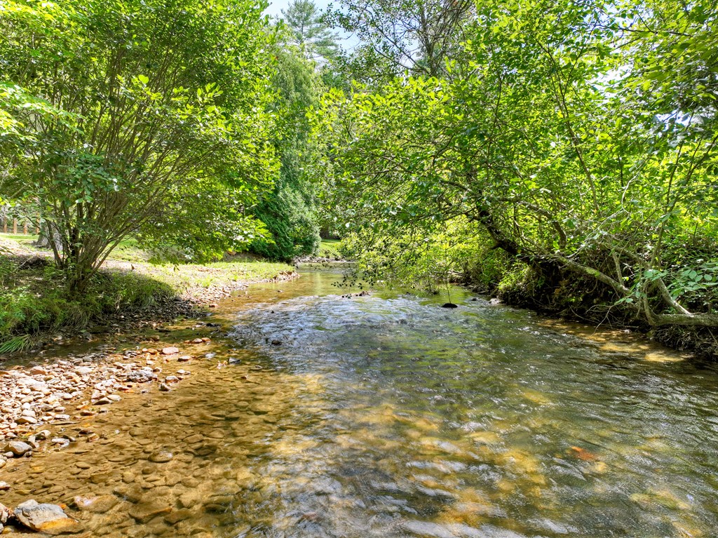 656/626 Newberry Drive