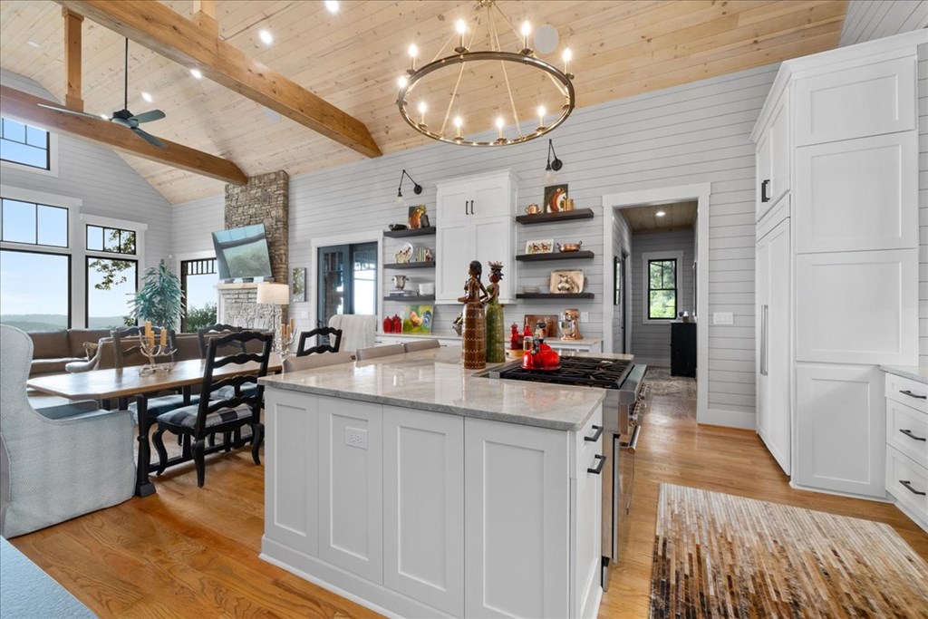 207 Utana Bluffs Trail