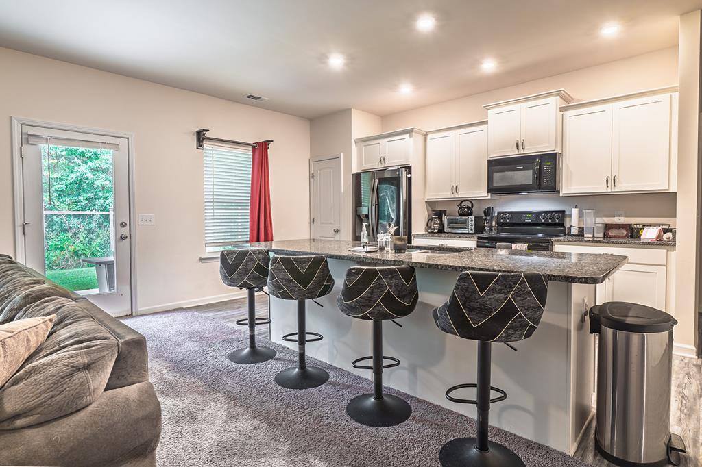 1411 NW Red Hill Drive