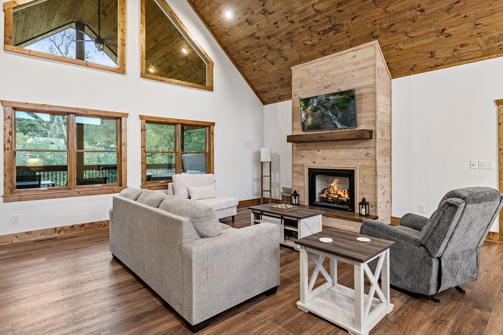 60 East Conasauga Creek