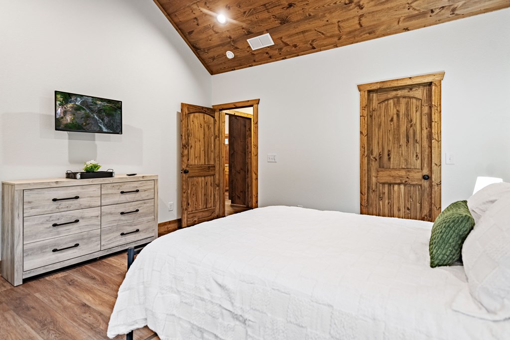 60 East Conasauga Creek