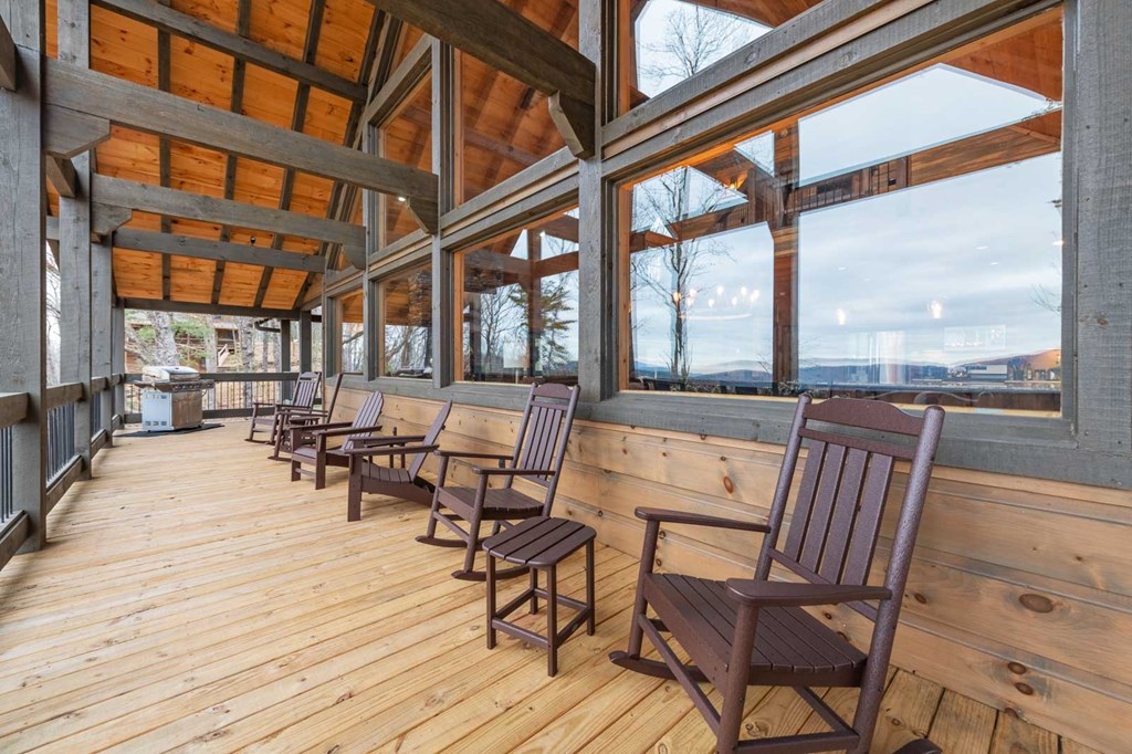 467 Skylight Drive, Blue Ridge