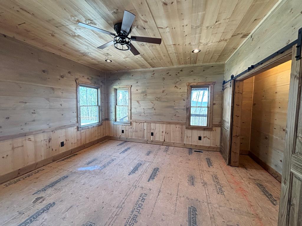 467 Skylight Drive, Blue Ridge