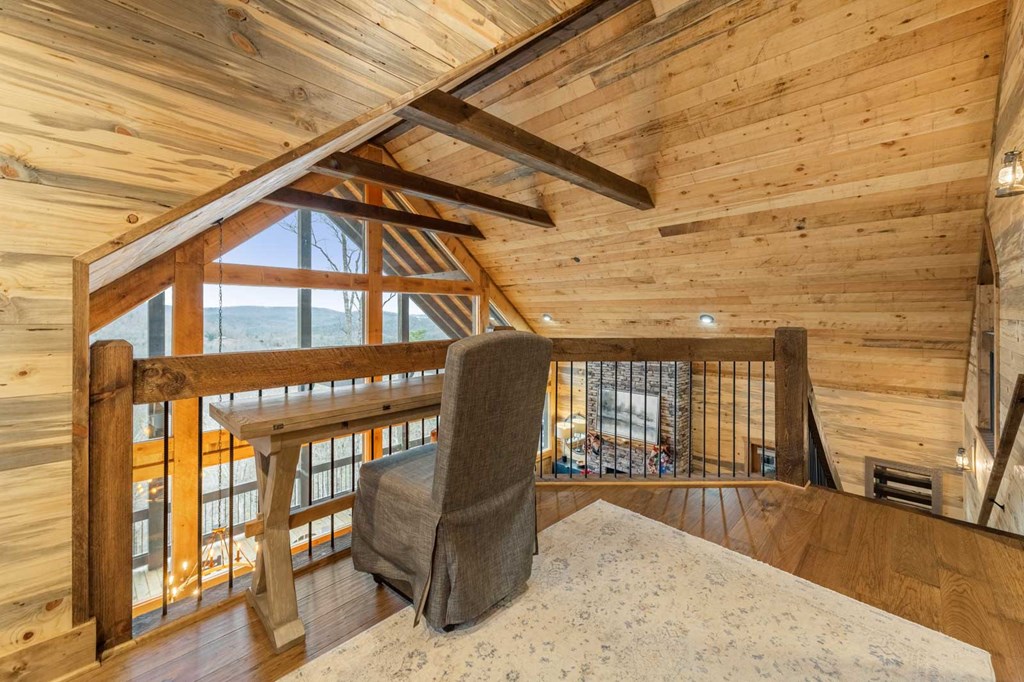 467 Skylight Drive, Blue Ridge