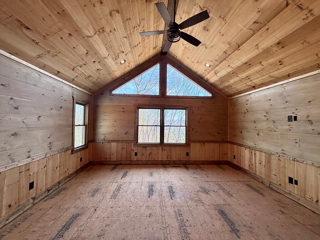 467 Skylight Drive, Blue Ridge