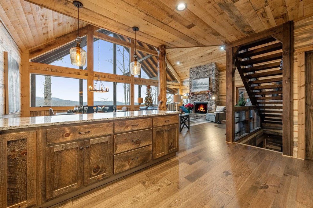 467 Skylight Drive, Blue Ridge