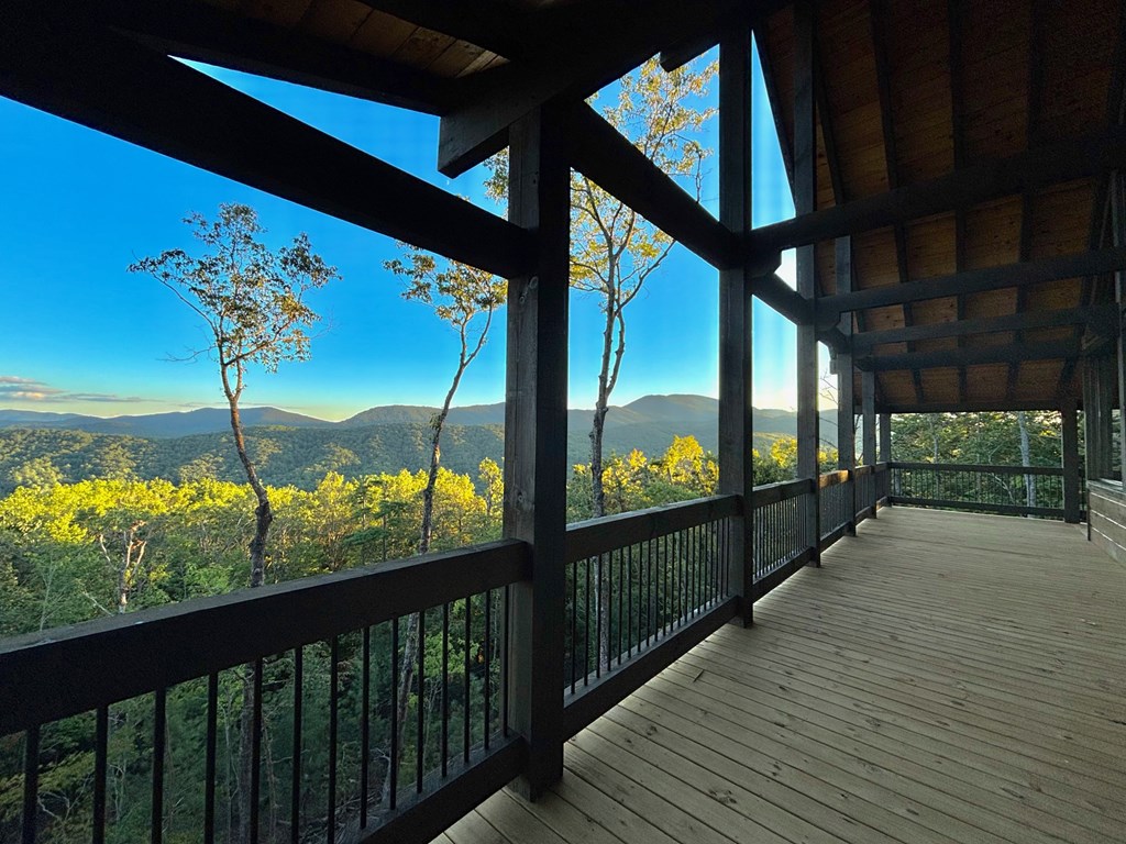 467 Skylight Drive, Blue Ridge