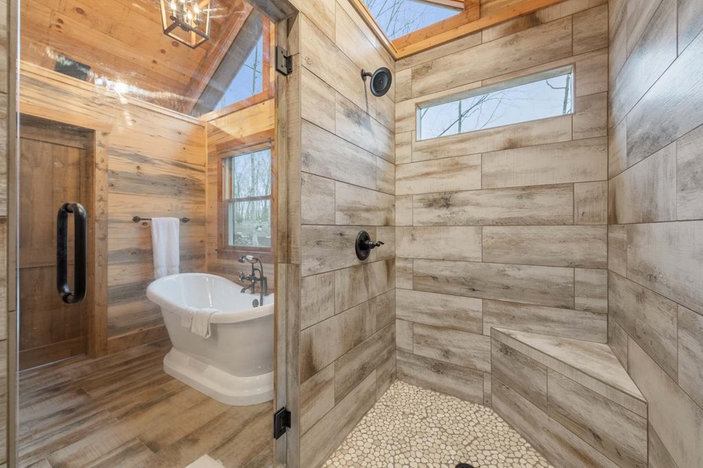 467 Skylight Drive, Blue Ridge