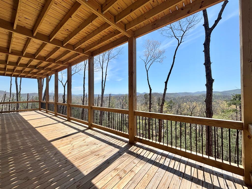 467 Skylight Drive, Blue Ridge
