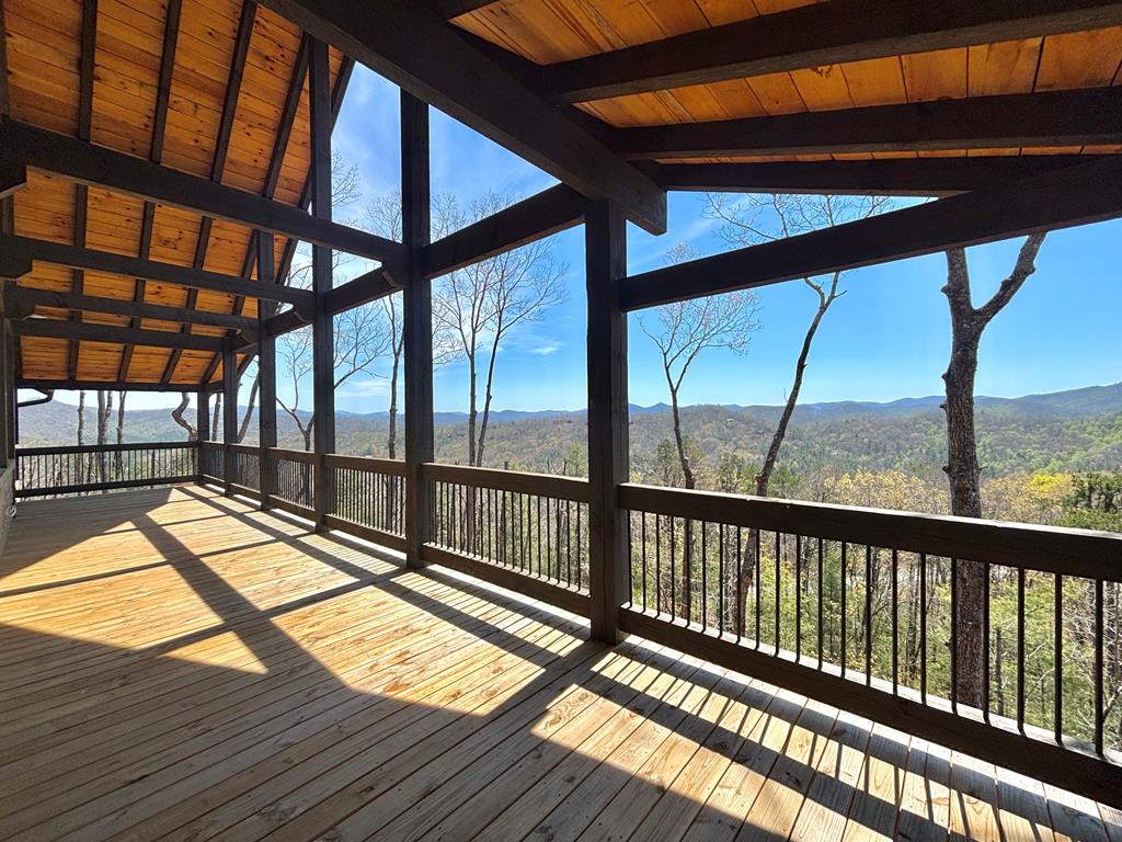 467 Skylight Drive, Blue Ridge