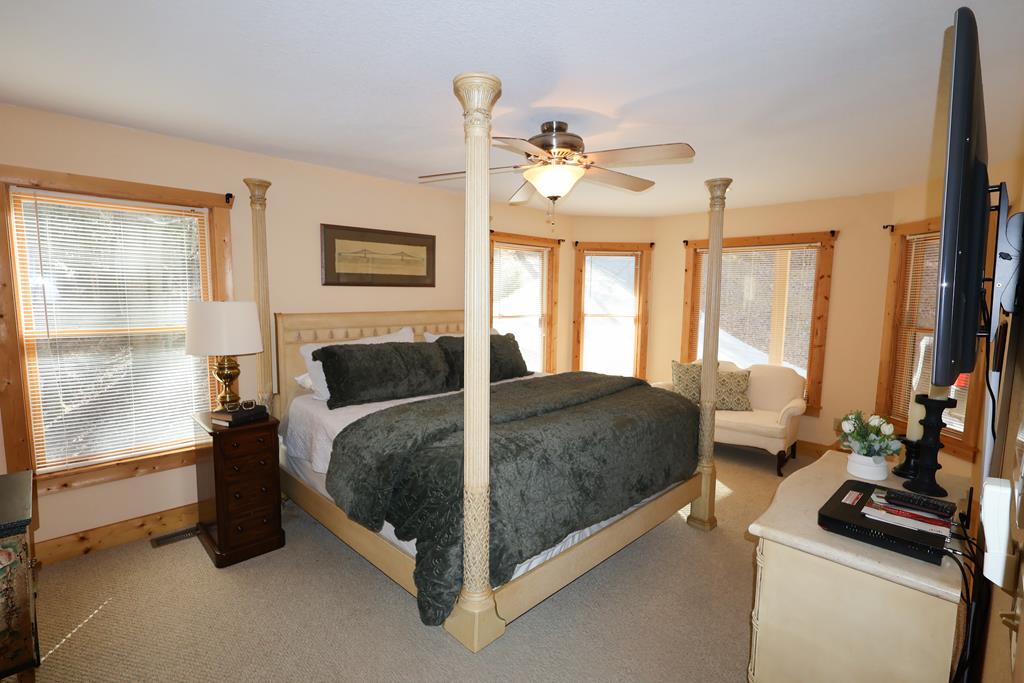 143 Hidden Lake Circle